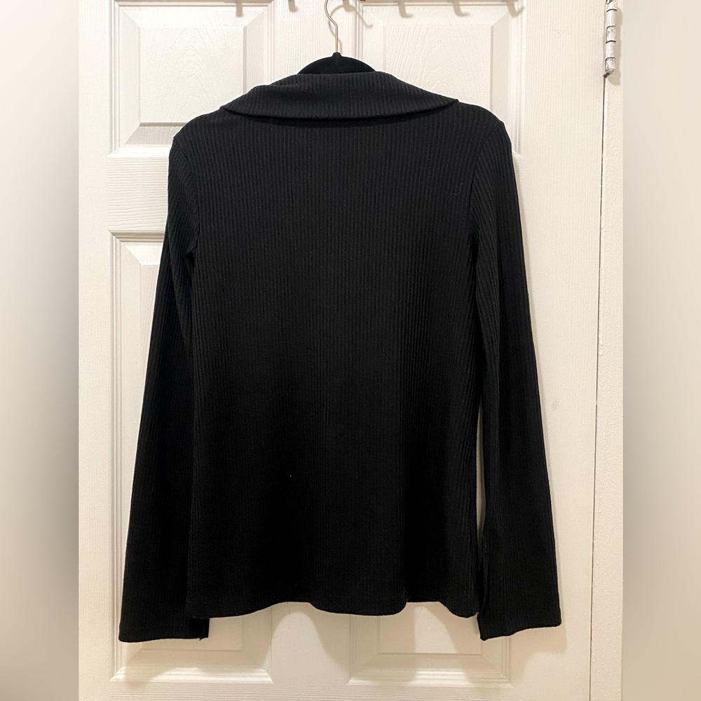 Mango Black ribbed button down - Picture 14 of 14